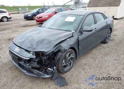 2025 Hyundai Elantra Sel Convenience z USA, uszkodzony, nr VIN KMHLS4DG3SU900310